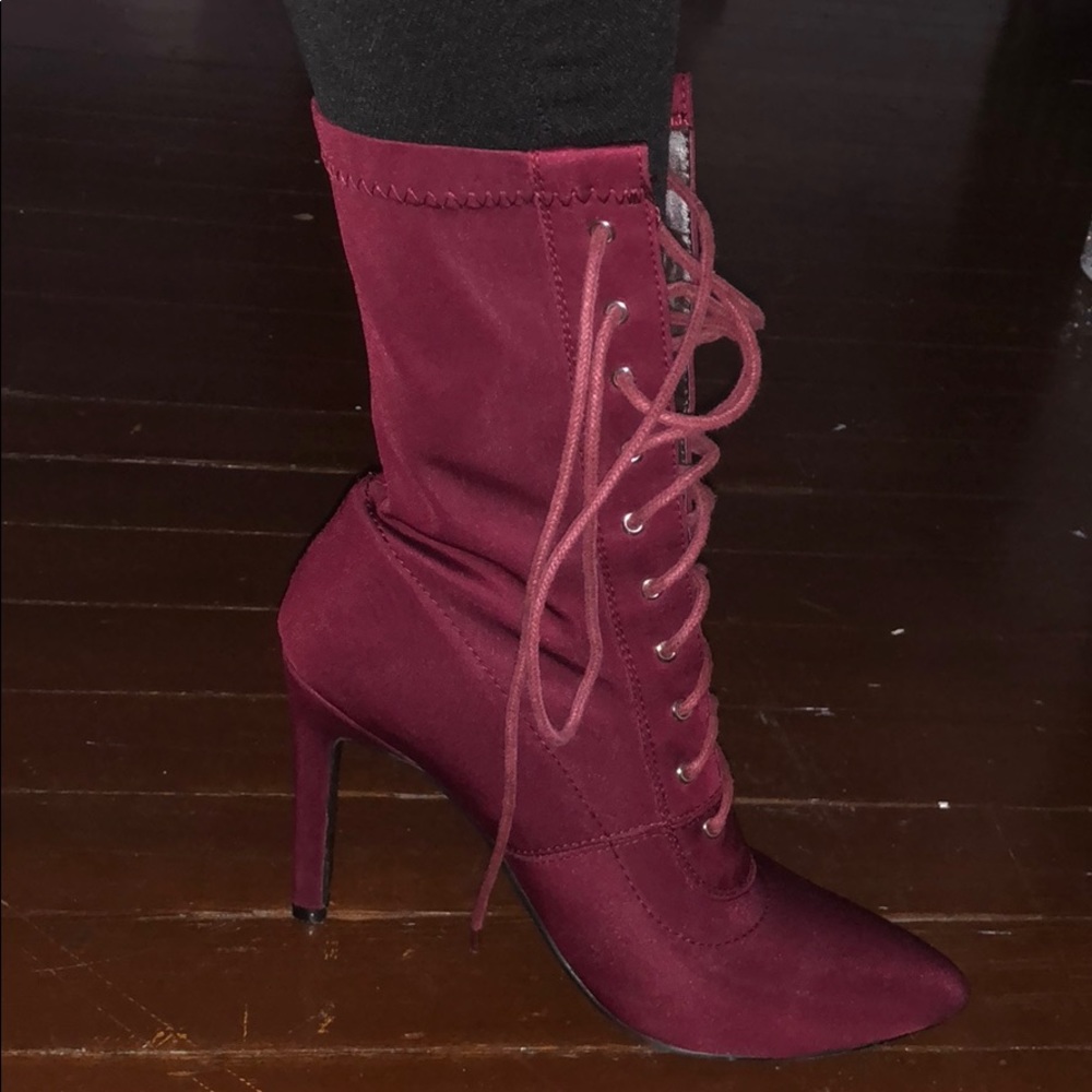 Heels - Picture 2 of 6